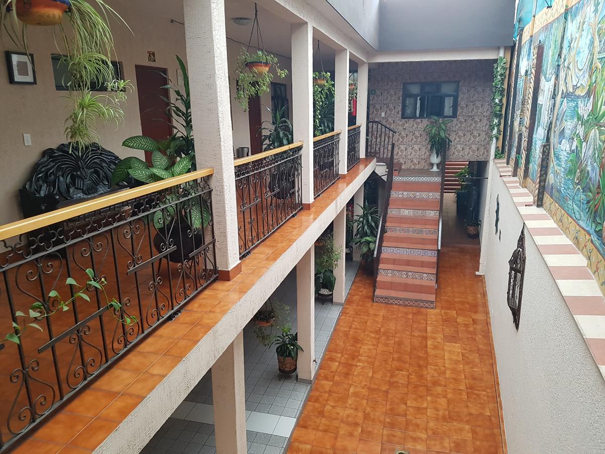 Hotel Nuevo Cupatitzio Uruapan  ภายนอก รูปภาพ