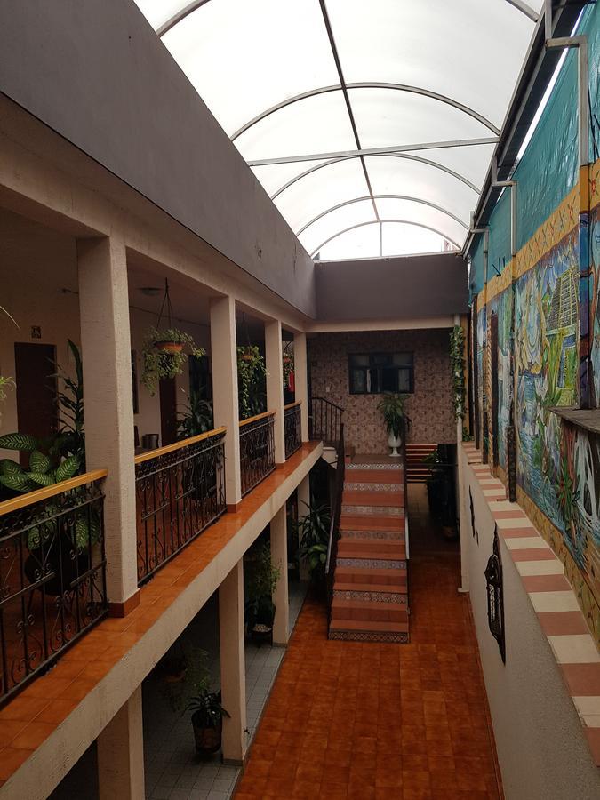 Hotel Nuevo Cupatitzio Uruapan  ภายนอก รูปภาพ