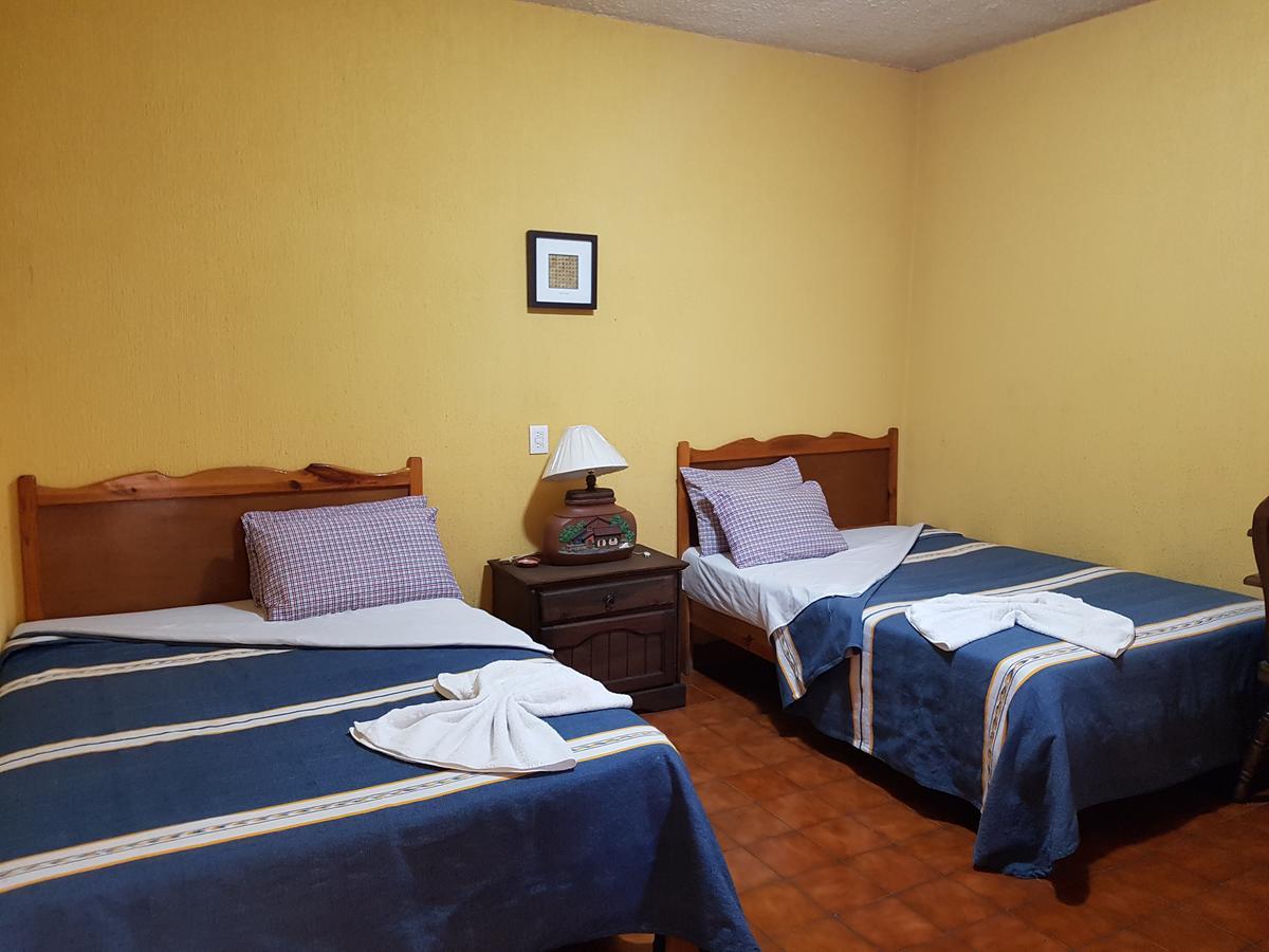 Hotel Nuevo Cupatitzio Uruapan  ภายนอก รูปภาพ